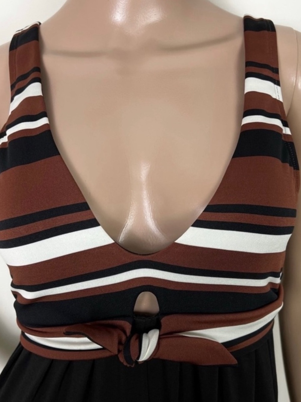 NEW ROBIN PICCONE STRIPED WIDE LEG JUMPSUIT - Picture 3 of 6